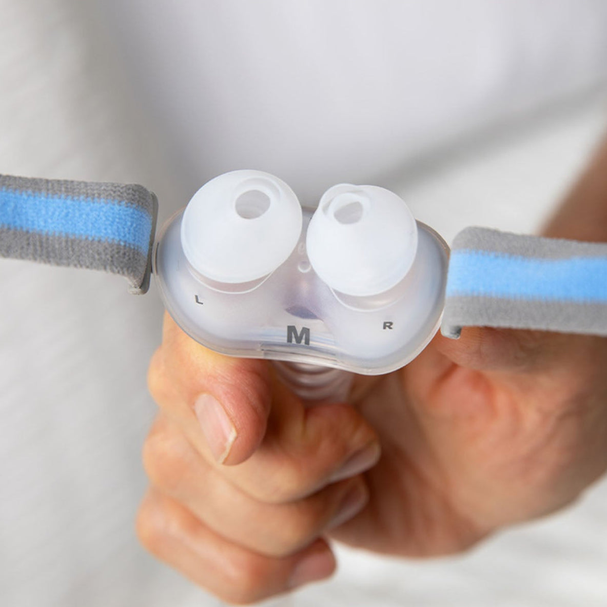 ResMed AirSense 10 AutoSet with P10 Nasal Pillow Mask Bundle
